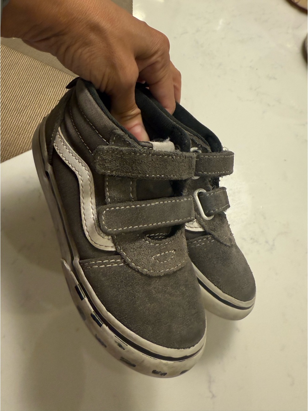 Vans Toddler SK8-Mid V Shoe size 9